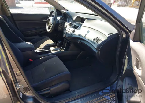 2010 Honda Accord 2.4 Lx-P z USA, uszkodzony, nr VIN 1HGCP2F40AA158026